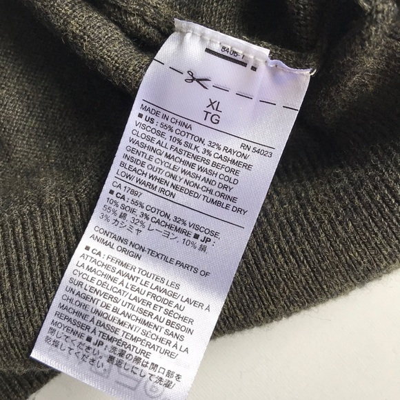 Banana Republic zip neck premium lux yarn sweater - Picture 6 of 8